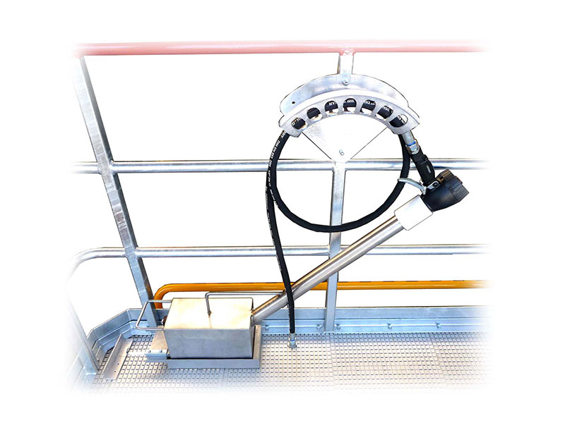 Oil Filling unit 100L/300L for maintenance trucks Picture: Oil Filling unit 100L/300L for maintenance trucks